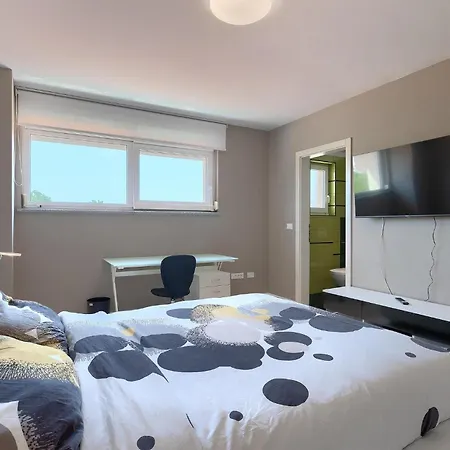 Semesterbostad Alex Exclusive *