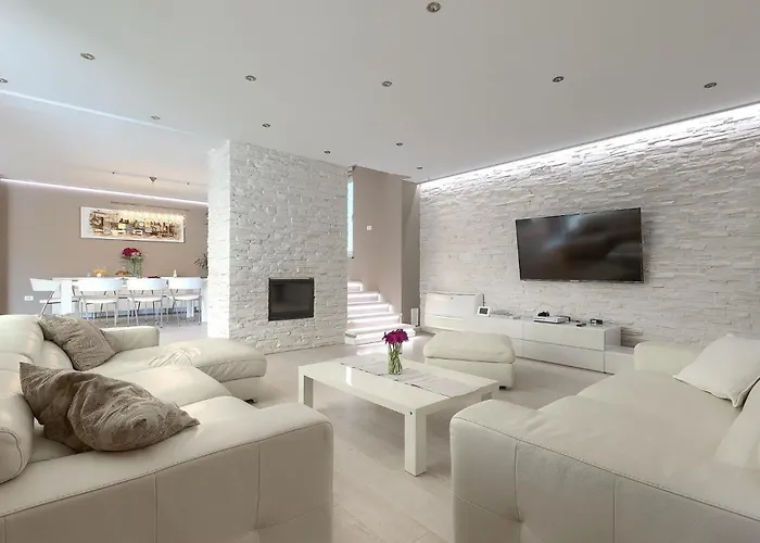 Alex Exclusive Poreč