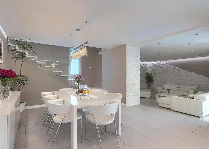 Alex Exclusive Ferienhaus *