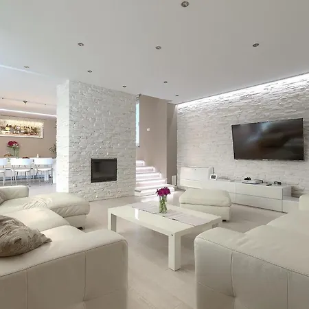 Alex Exclusive Пореч