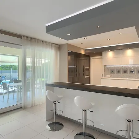 Alex Exclusive Poreč