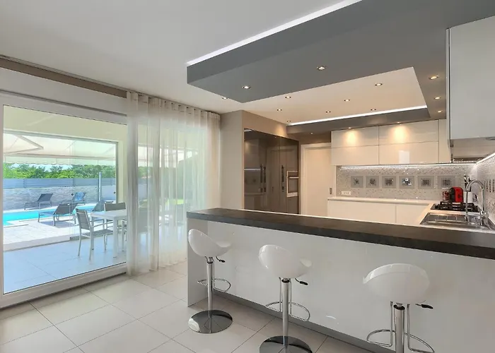 Alex Exclusive Poreč